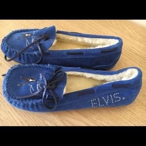 Elvis Presley flats 7.5